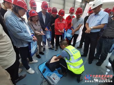 江漢建機 防患于未然，“體驗式”工傷預防宣教進現場